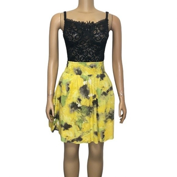 New York & Co. Mini Skirt Tie Dye Wide Smocked Elastic Waist Flared Skirt size L - Picture 2 of 10